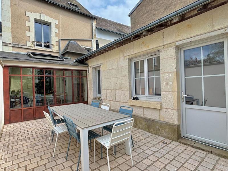 Maison - 167 m² - 6 pièces