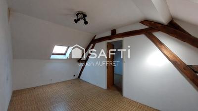 Maison - 111 m² - 6 pièces