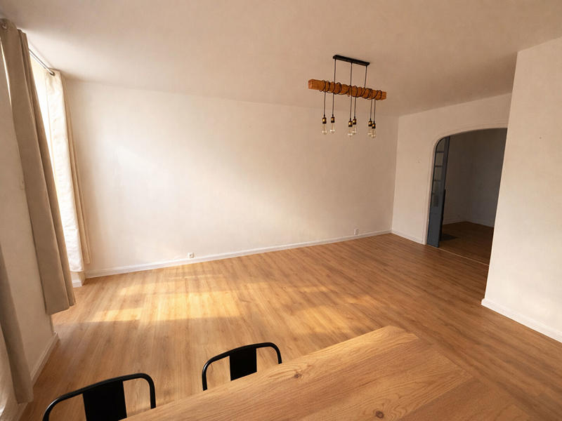 Appartement - 93 m² - 4 pièces