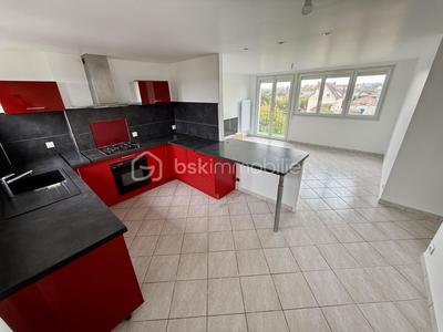 Appartement - 60 m² - 3 pièces