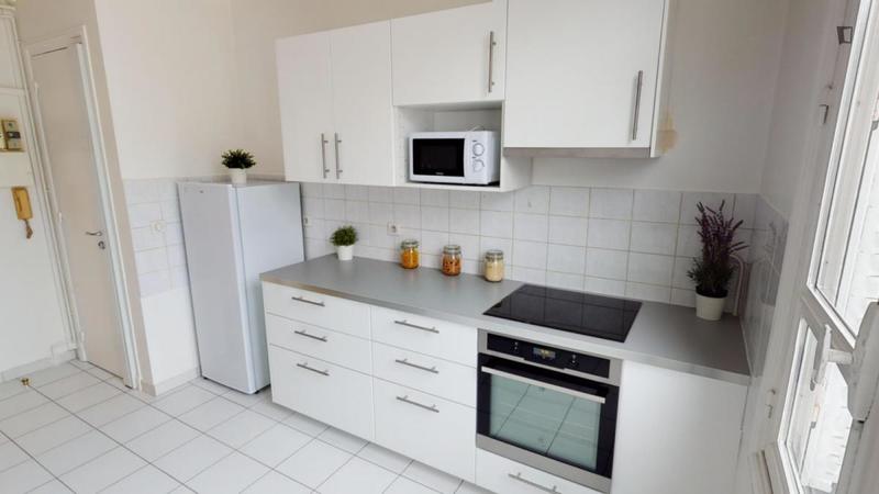 Chambre - 21 m² - 7 pièces