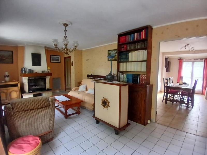 Maison - 110 m² - 6 pièces