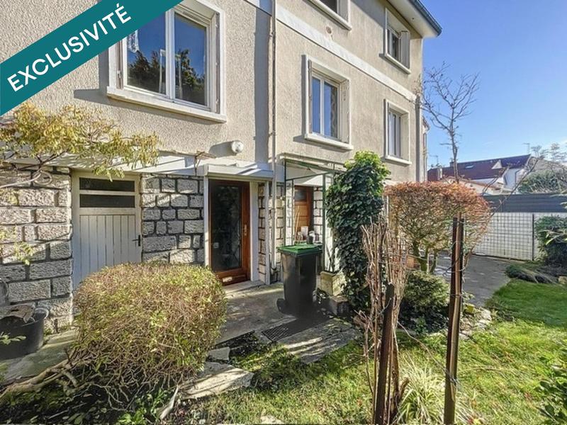 Maison - 230 m² - 8 pièces