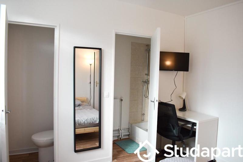 Chambre - 12 m² - 1 pièce