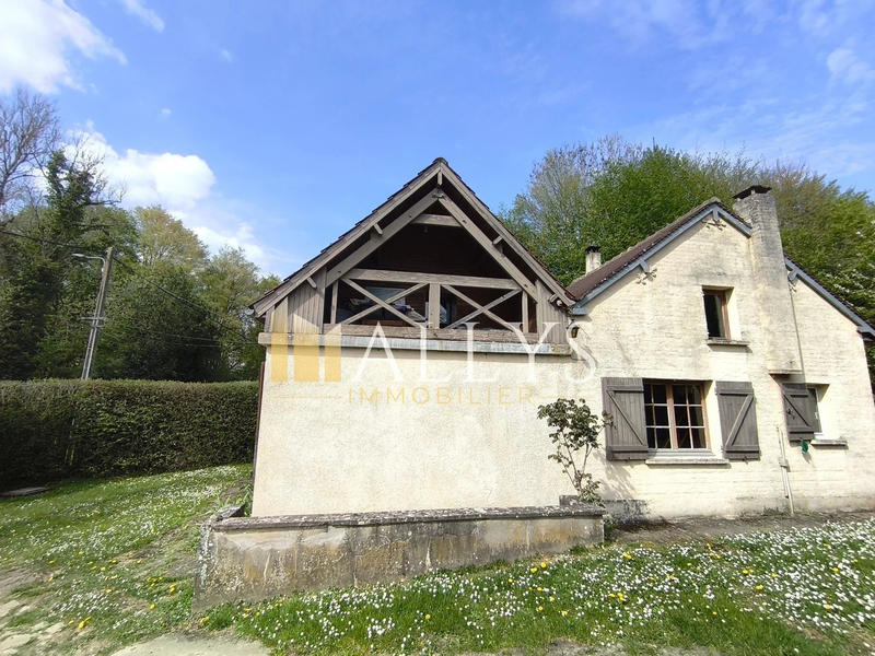 Maison - 91 m² - 6 pièces