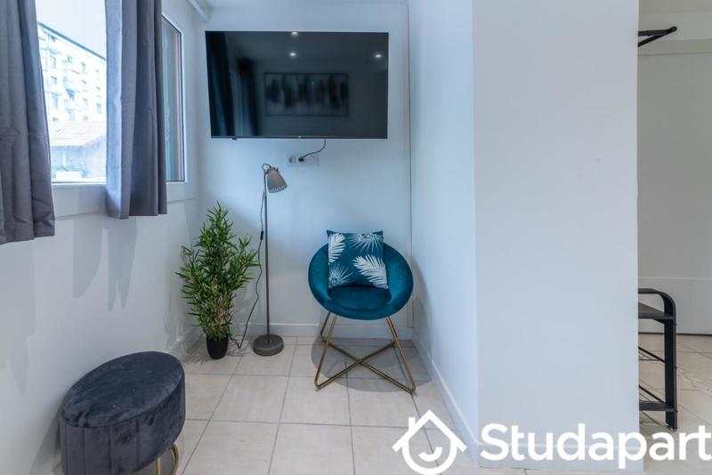 Chambre - 15 m² - 1 pièce