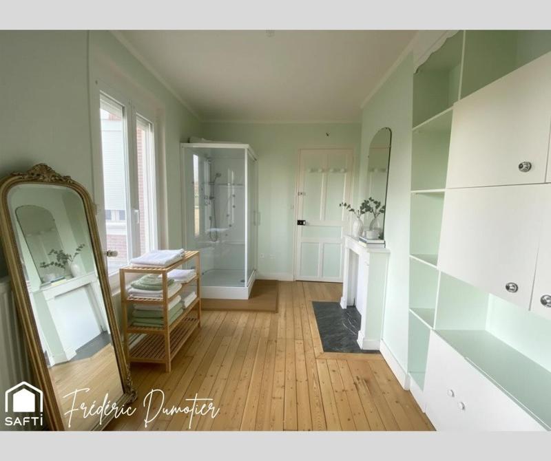 Maison - 160 m² - 6 pièces