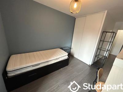 Chambre - 24 m² - 1 pièce