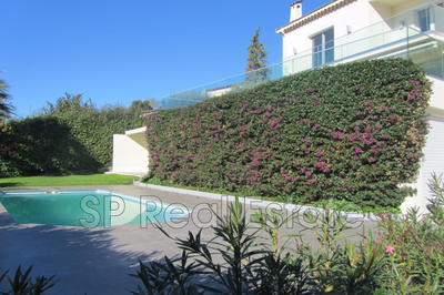 Maison - 185 m² - 4 pièces