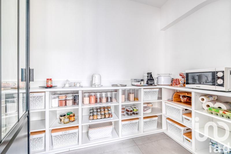 Maison - 166 m² - 7 pièces