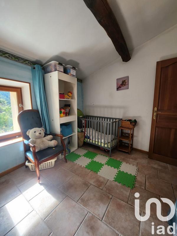 Maison - 97 m² - 5 pièces