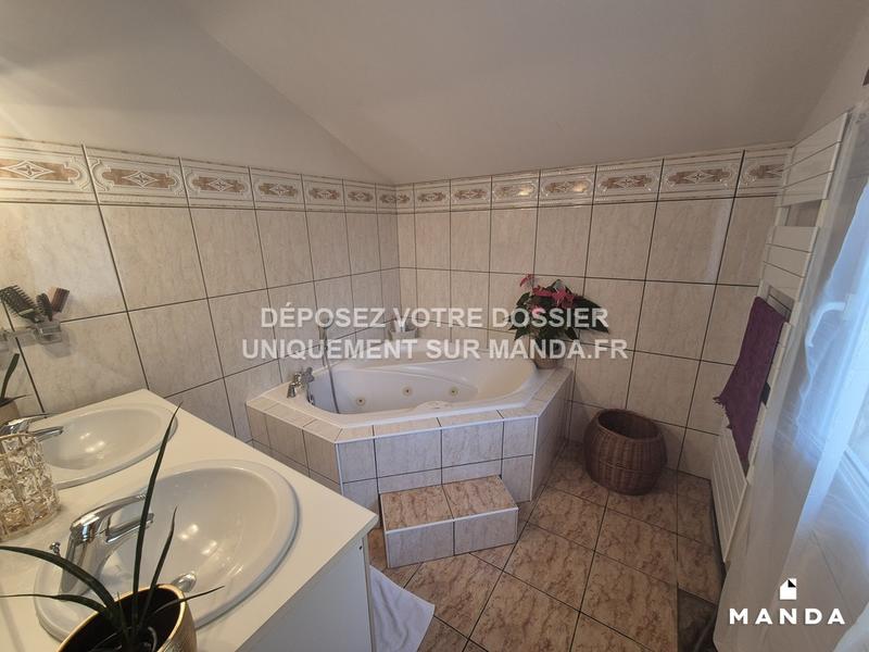 Appartement - 197 m² - 5 pièces