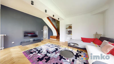 Demeure - 230 m² - 7 pièces