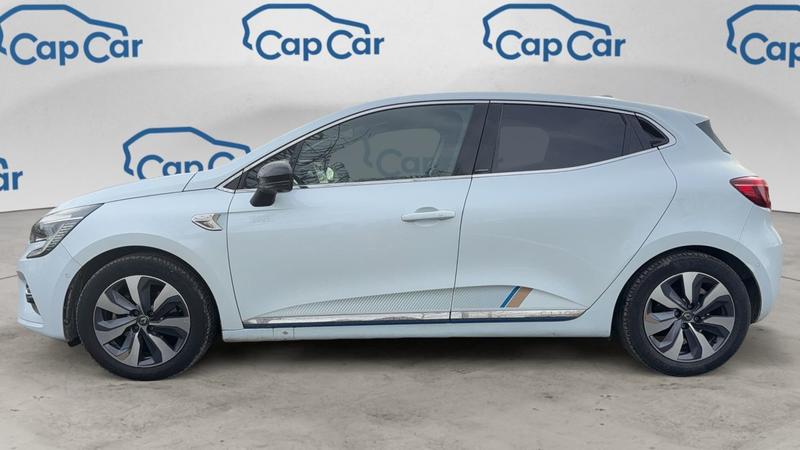 Renault Clio V 1.6 E-Tech 140 Premiere Edition