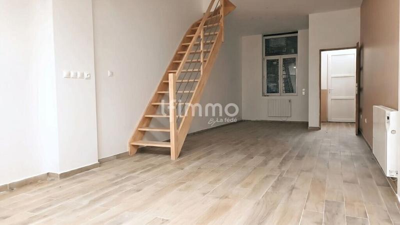 Maison de ville - 75 m² - 4 pièces