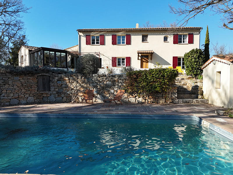 Maison - 155 m² - 6 pièces