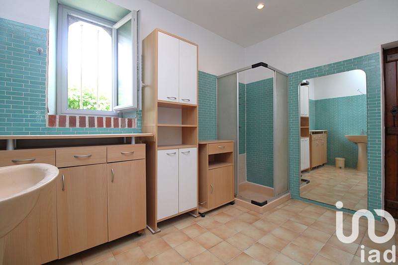 Maison - 180 m² - 10 pièces