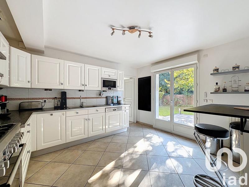 Maison - 167 m² - 7 pièces