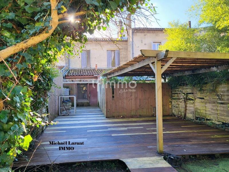 Immeuble - 228 m² - 8 pièces