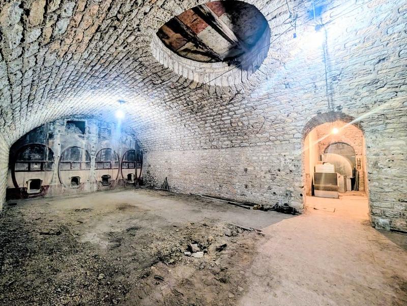 Appartement - 800 m² - 1 pièce