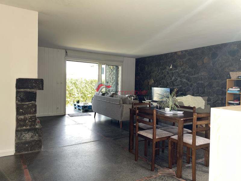 Maison - 107 m² - 5 pièces