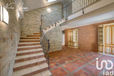 Maison - 450 m² - 20 pièces
