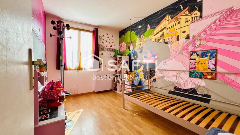 Maison - 82 m² - 4 pièces