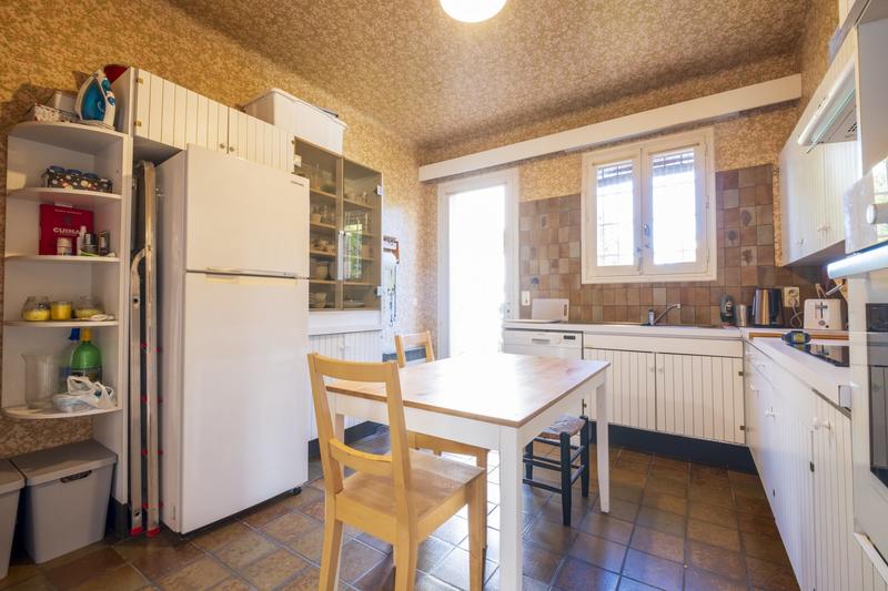 Maison - 217 m² - 7 pièces