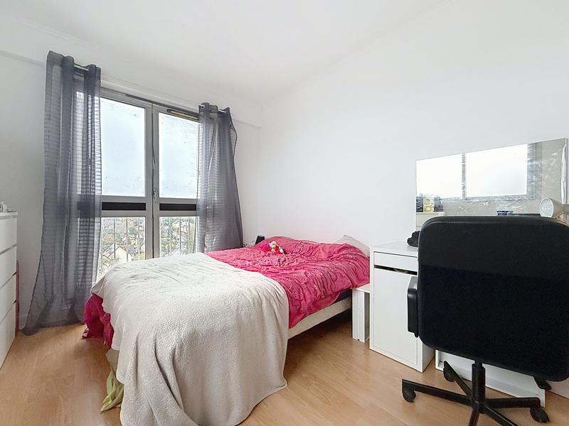 Appartement - 83 m² - 4 pièces