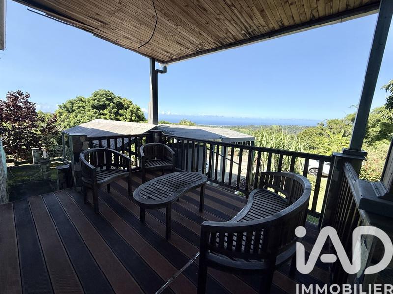 Maison - 220 m² - 7 pièces