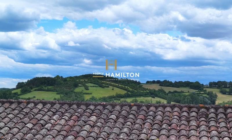 Maison - 169 m² - 7 pièces