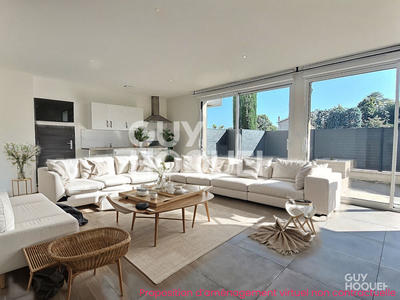 Appartement - 98 m² - 4 pièces