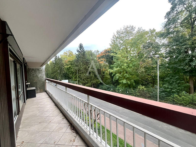 Appartement - 75 m² - 4 pièces