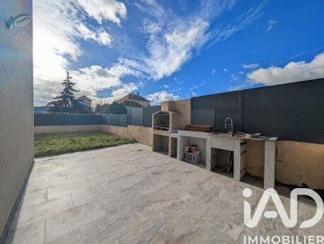 Maison - 185 m² - 7 pièces