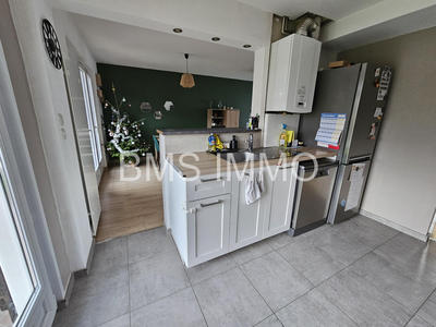 Maison - 85 m² - 4 pièces