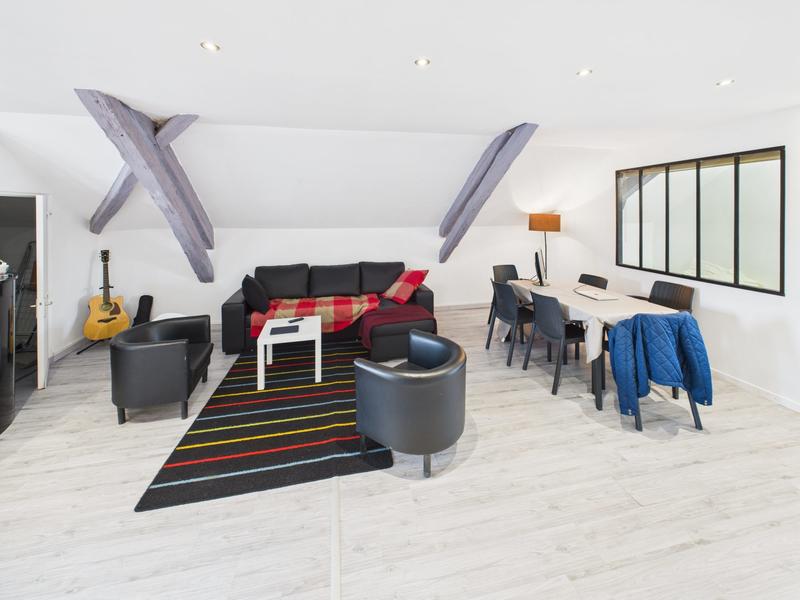 Appartement - 98 m² - 4 pièces