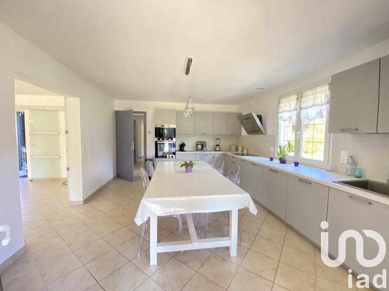 Maison - 177 m² - 6 pièces