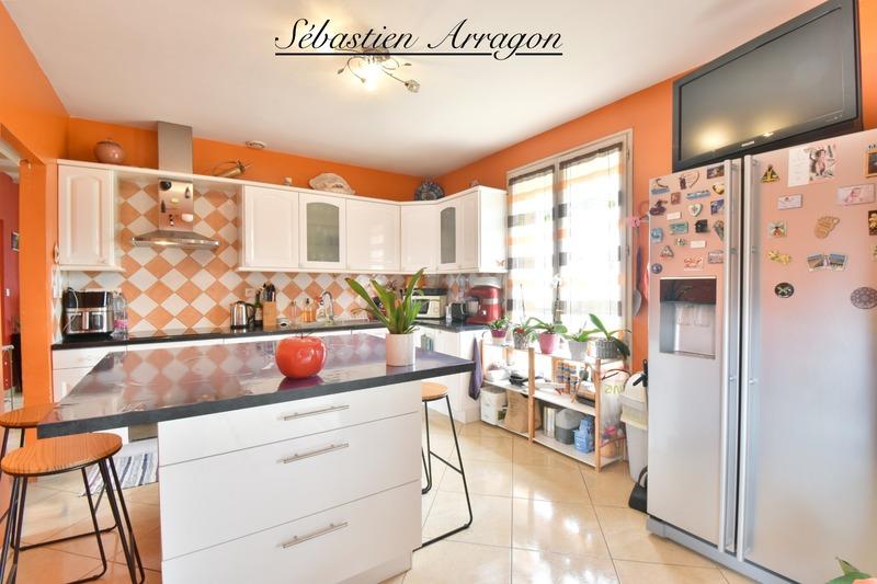 Maison - 98 m² - 4 pièces