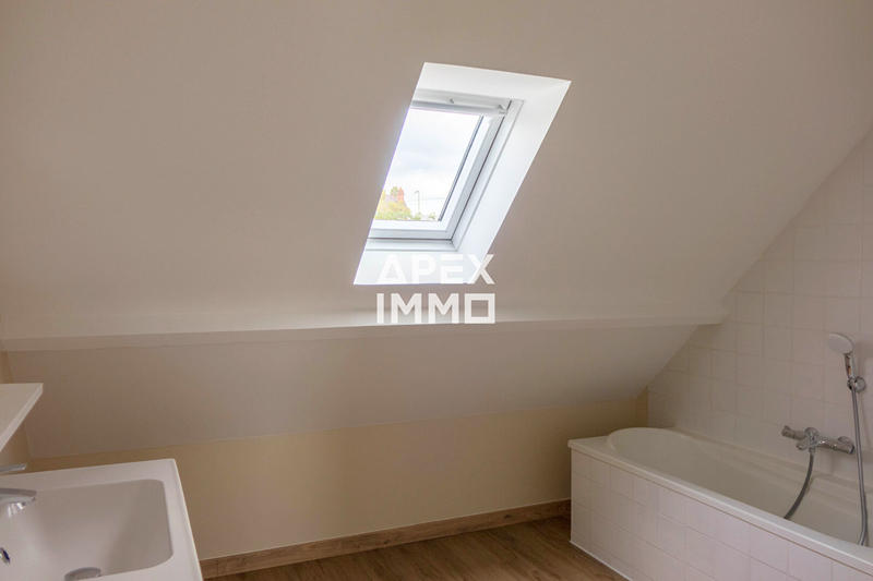 Maison - 80 m² - 4 pièces