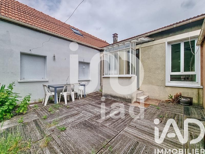 Maison - 94 m² - 5 pièces