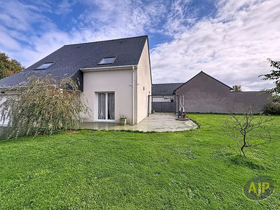 Maison - 110 m² - 6 pièces