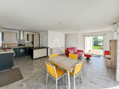 Maison - 88 m² - 4 pièces