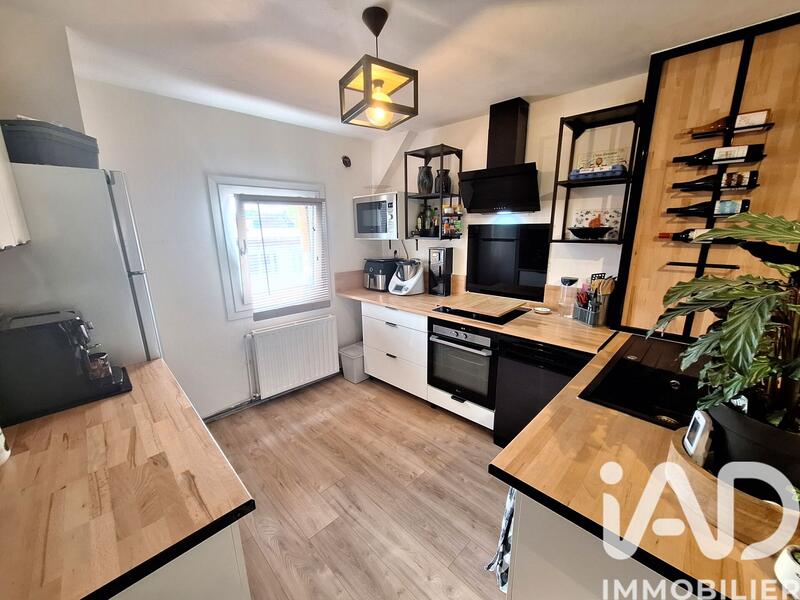 Maison - 80 m² - 4 pièces