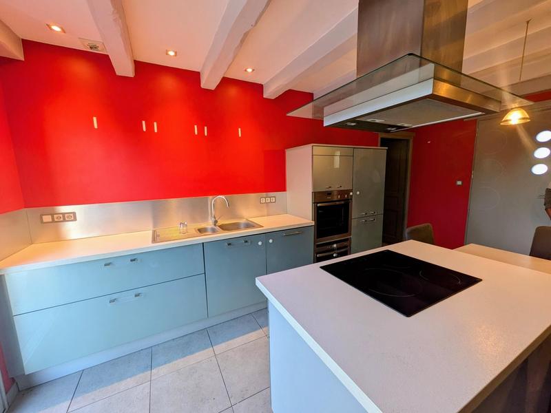 Maison - 156 m² - 6 pièces