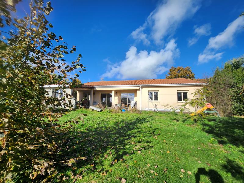 Maison - 123 m² - 6 pièces