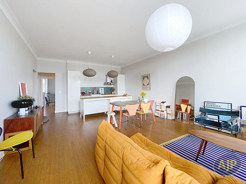 Appartement - 101 m² - 4 pièces