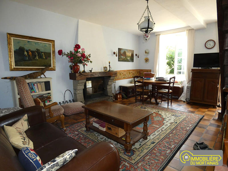 Maison - 190 m² - 6 pièces