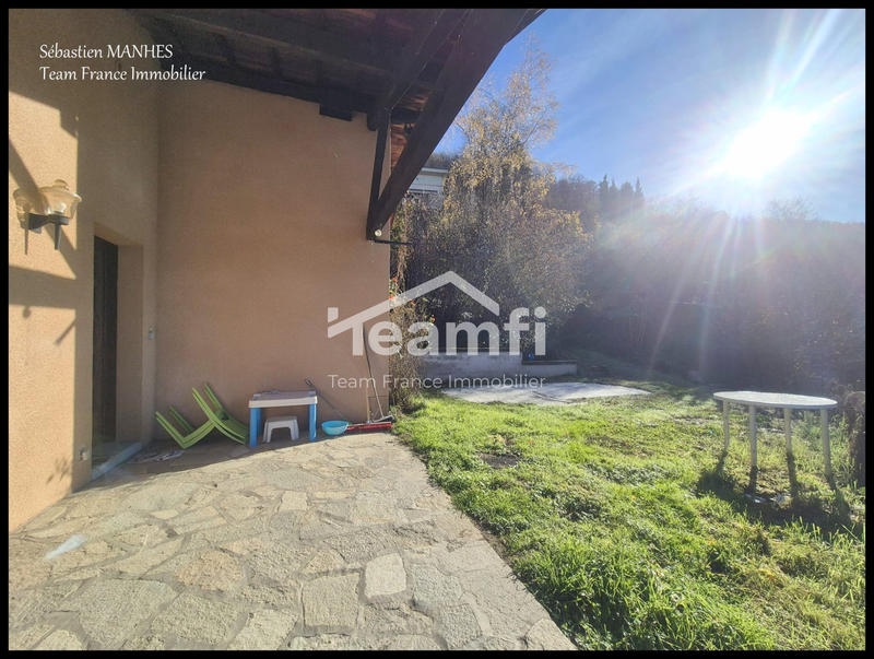 Maison - 95 m² - 5 pièces