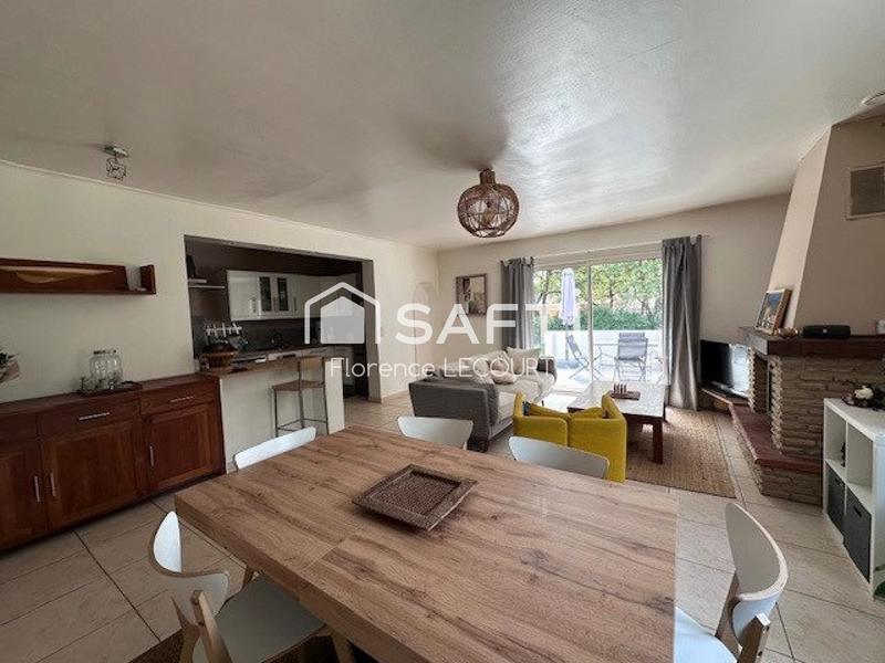 Maison - 105 m² - 5 pièces