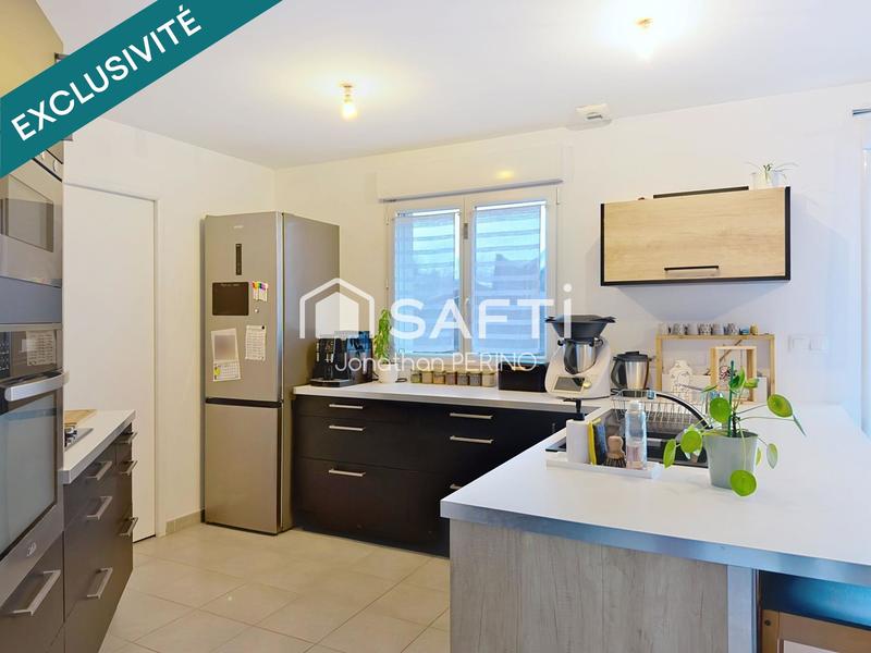 Maison - 96 m² - 4 pièces